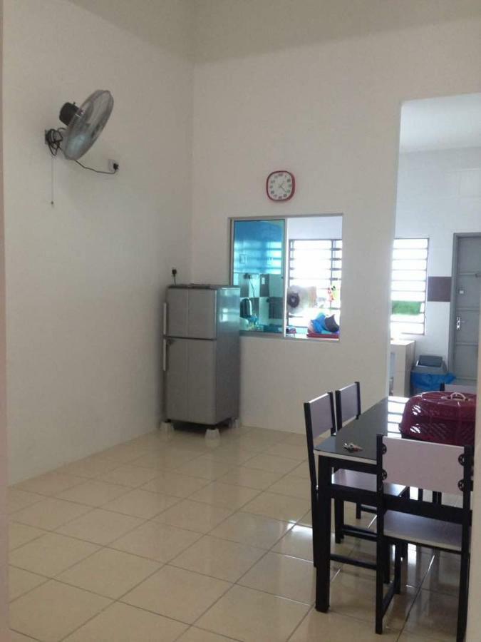 Nuha Homestay سيري إسكندر المظهر الخارجي الصورة